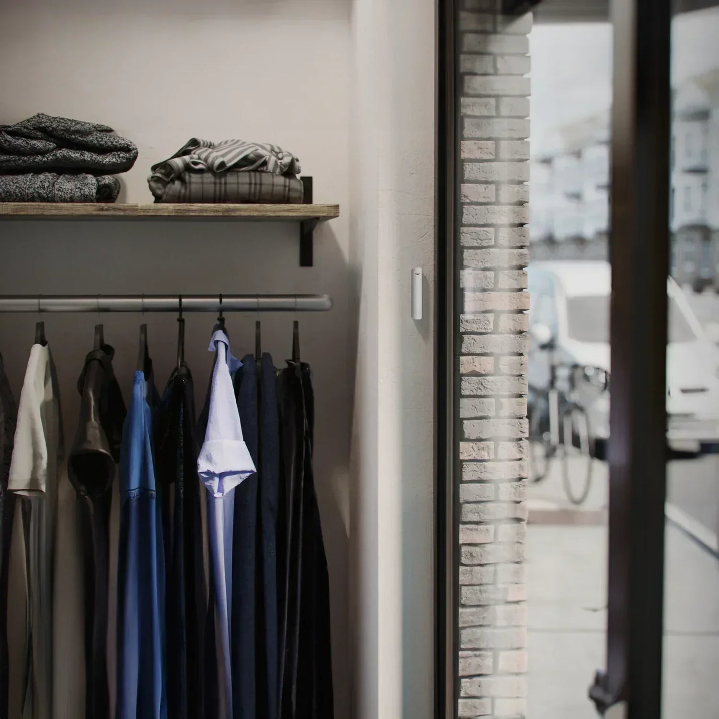 Ajax GlassProtect Hvid – Diskret og effektiv glasbrudsdetektering - Sikshop