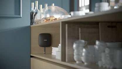 Ajax Hub 2 Plus Sort - Ethernet, Wi-Fi, og to SIM-kort (2G, 3G, 4G) - Sikshop