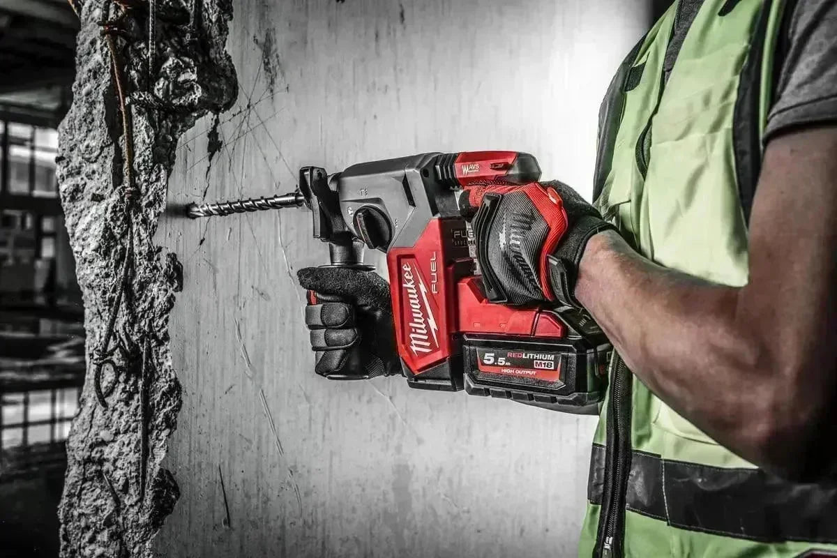 Milwaukee M18 FH-0 18V SDS-Plus Borehammer Solo - Kraftfuld Borekapacitet og Lav Vibration - Sikshop