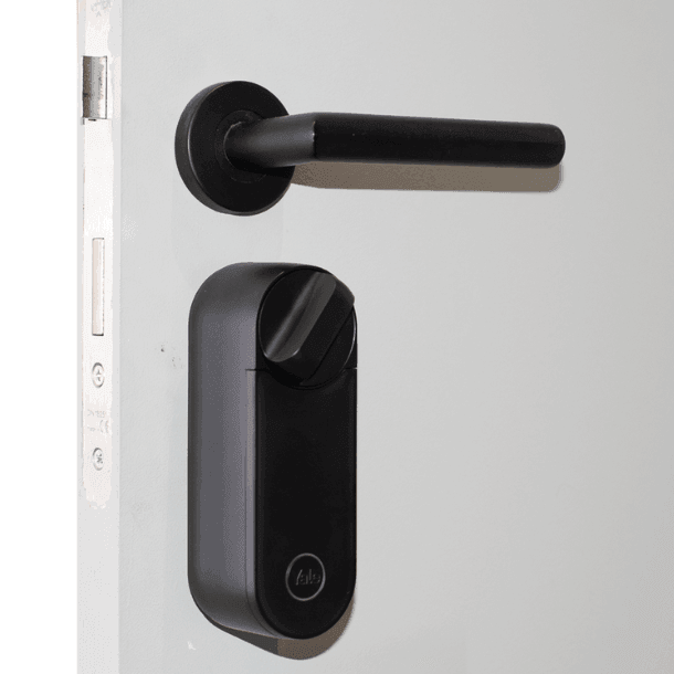 Yale Linus Smart Lock L2 (Nordisk-rund cylinder) - Bluetooth & WiFi Smart Lås (Sort) - SIKSHOP